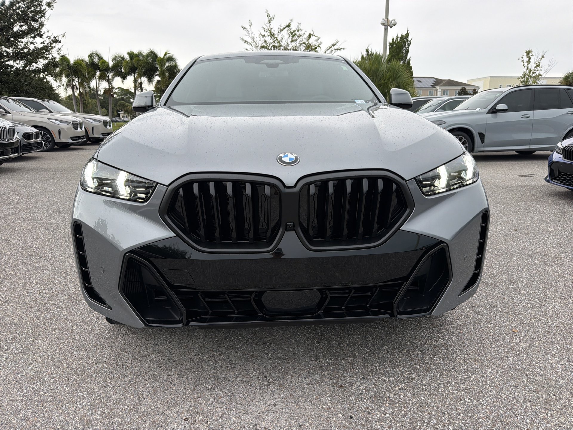 New 2027 BMW X6 xDrive40i AWD/4WD image 2