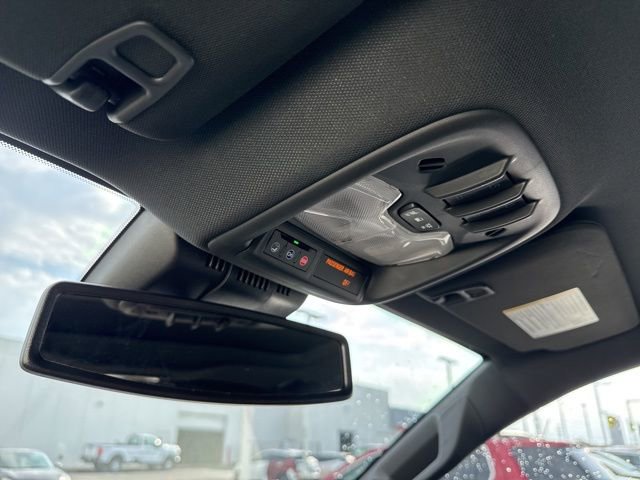 Used 2023 Chevrolet Colorado Z71 w/ Z71 Convenience Package 2 image 15