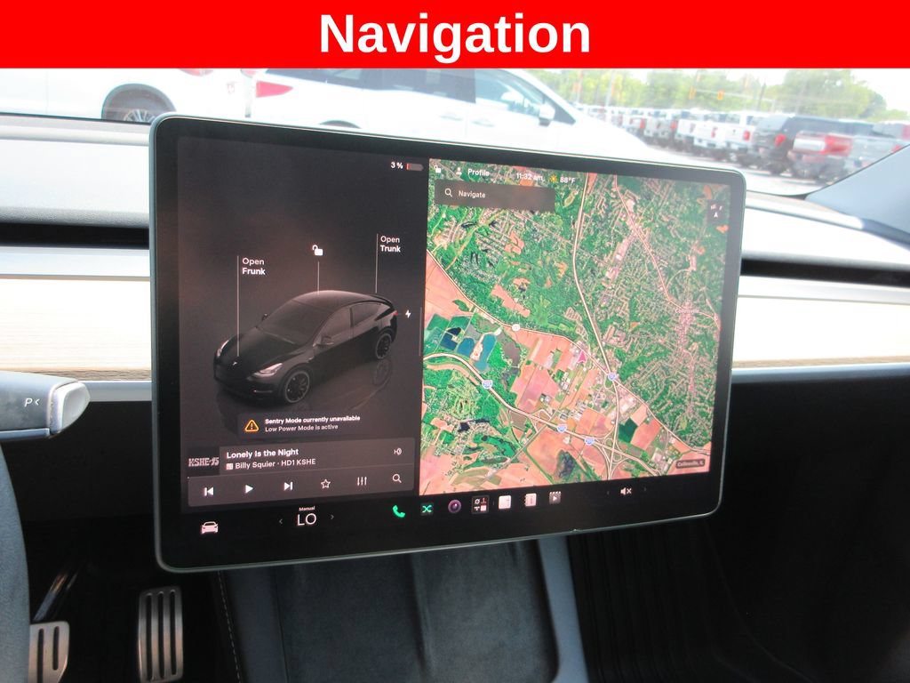 Used 2024 Tesla Model Y Performance AWD/4WD image 15