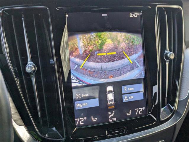 Used 2019 Volvo S60 T6 R-Design image 7