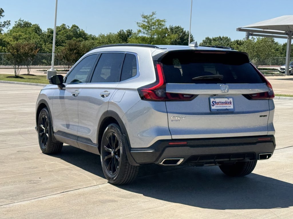 Used 2025 Honda CR-V Sport image 4