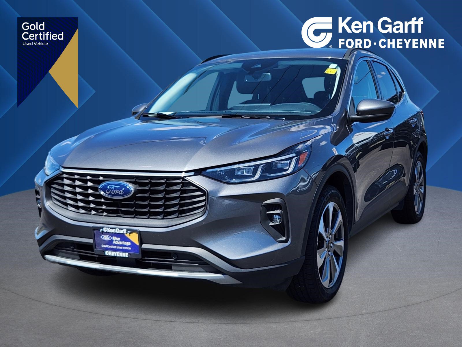 Certified 2025 Ford Escape Platinum AWD/4WD image 1