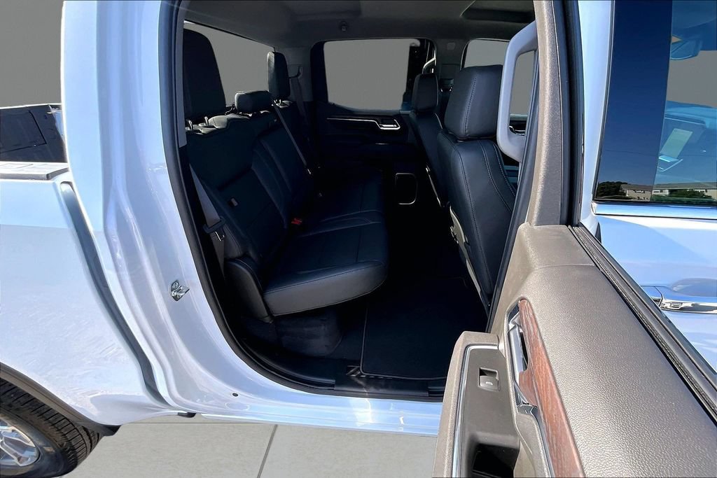 New 2026 GMC Sierra 1500 SLT AWD/4WD image 10