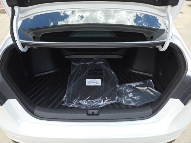 New 2026 Honda Accord SE image 8