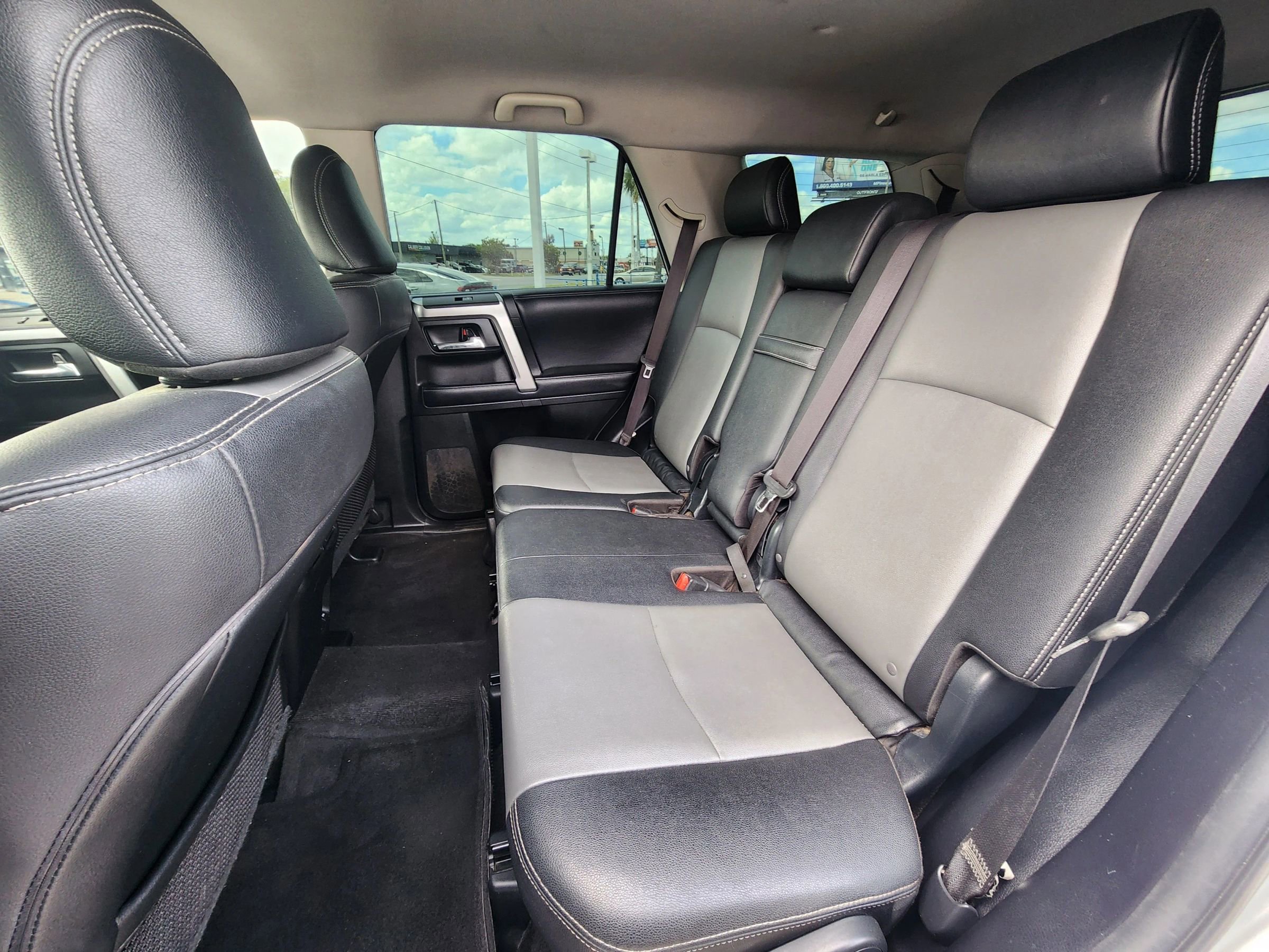 Used 2020 Toyota 4Runner SR5 Premium RWD image 14