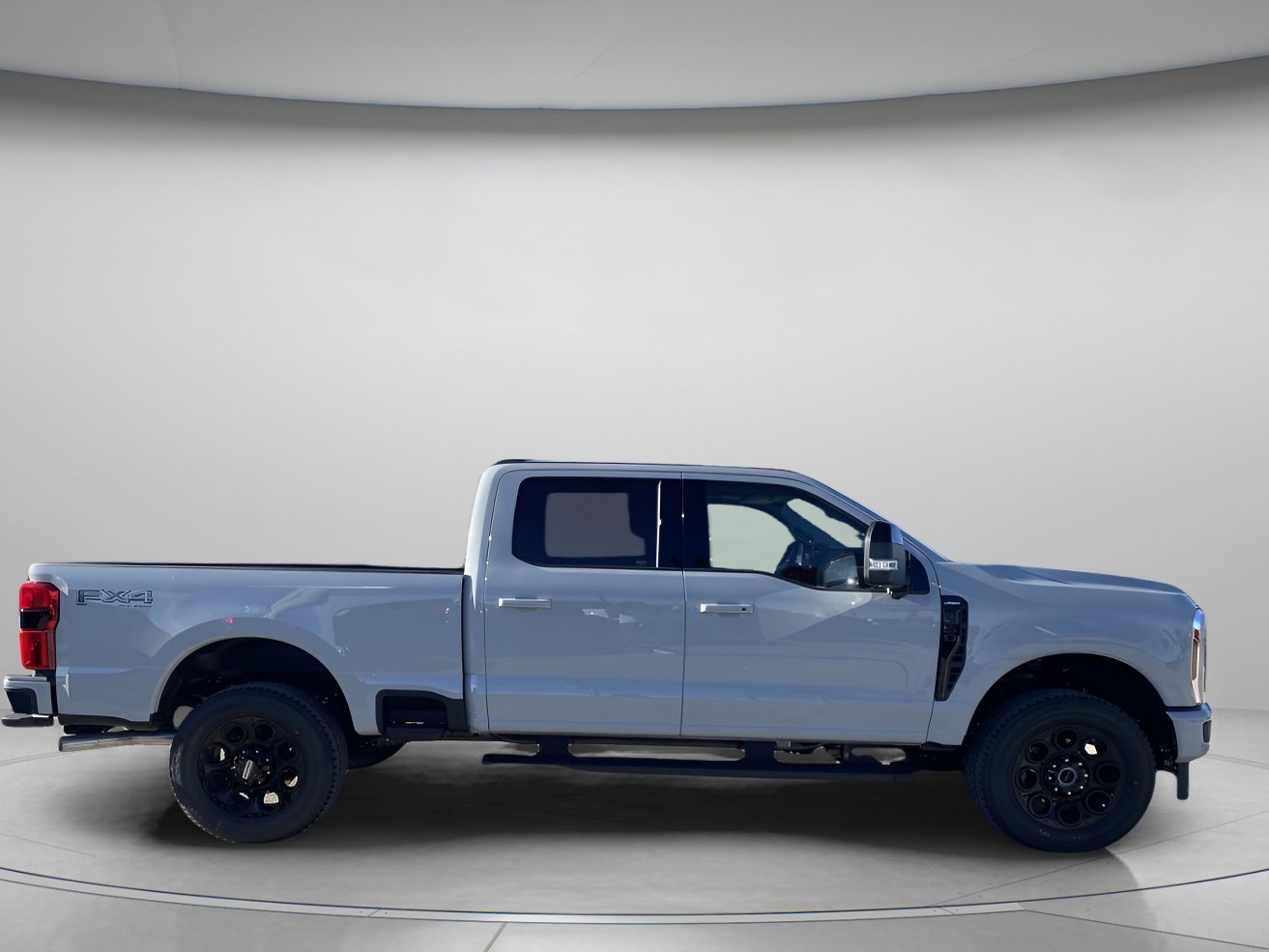 New 2026 Ford F350 Lariat w/ Black Appearance Package image 2