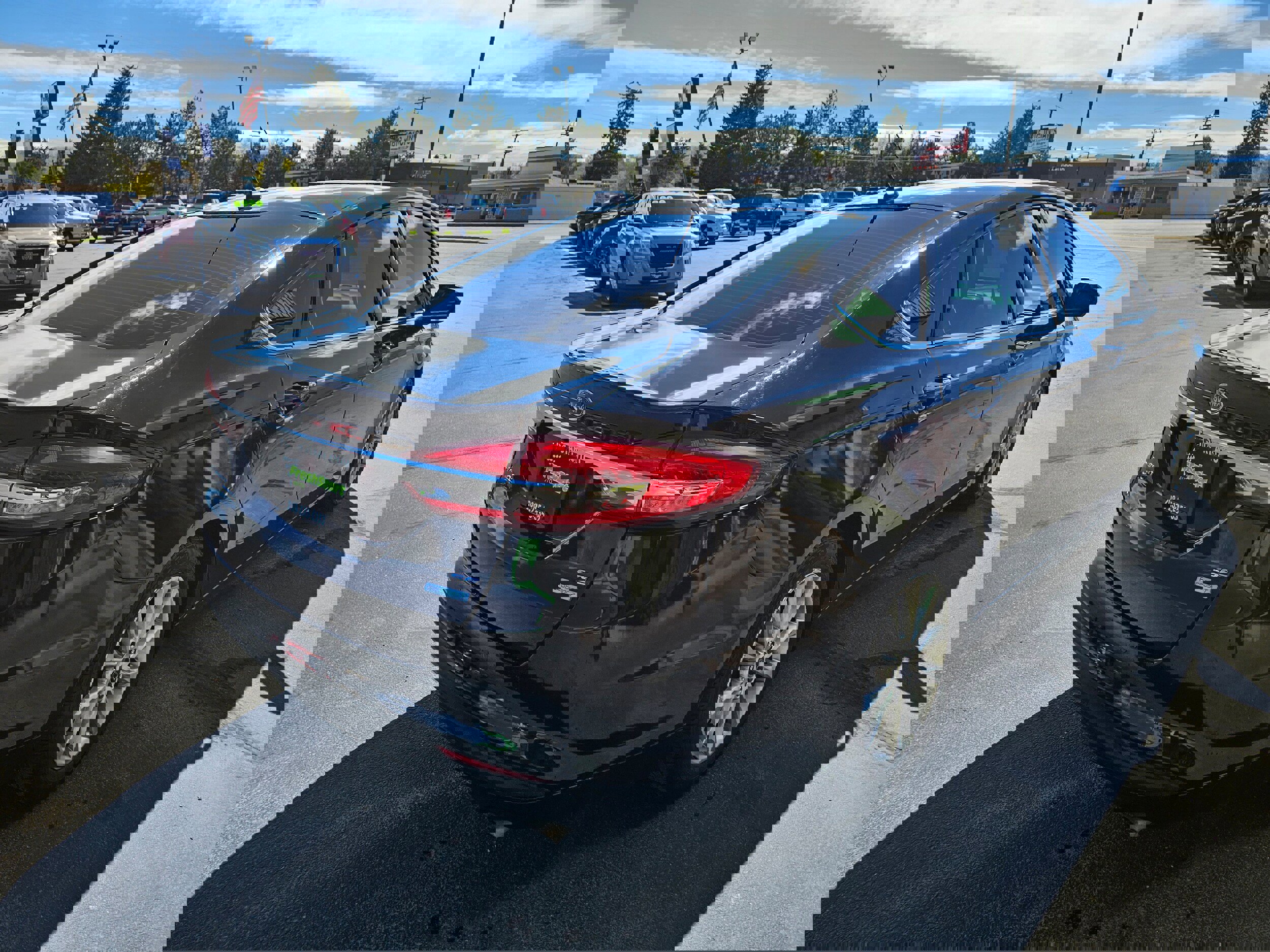 Used 2017 Ford Fusion SE w/ Fusion SE Technology Package FWD image 6