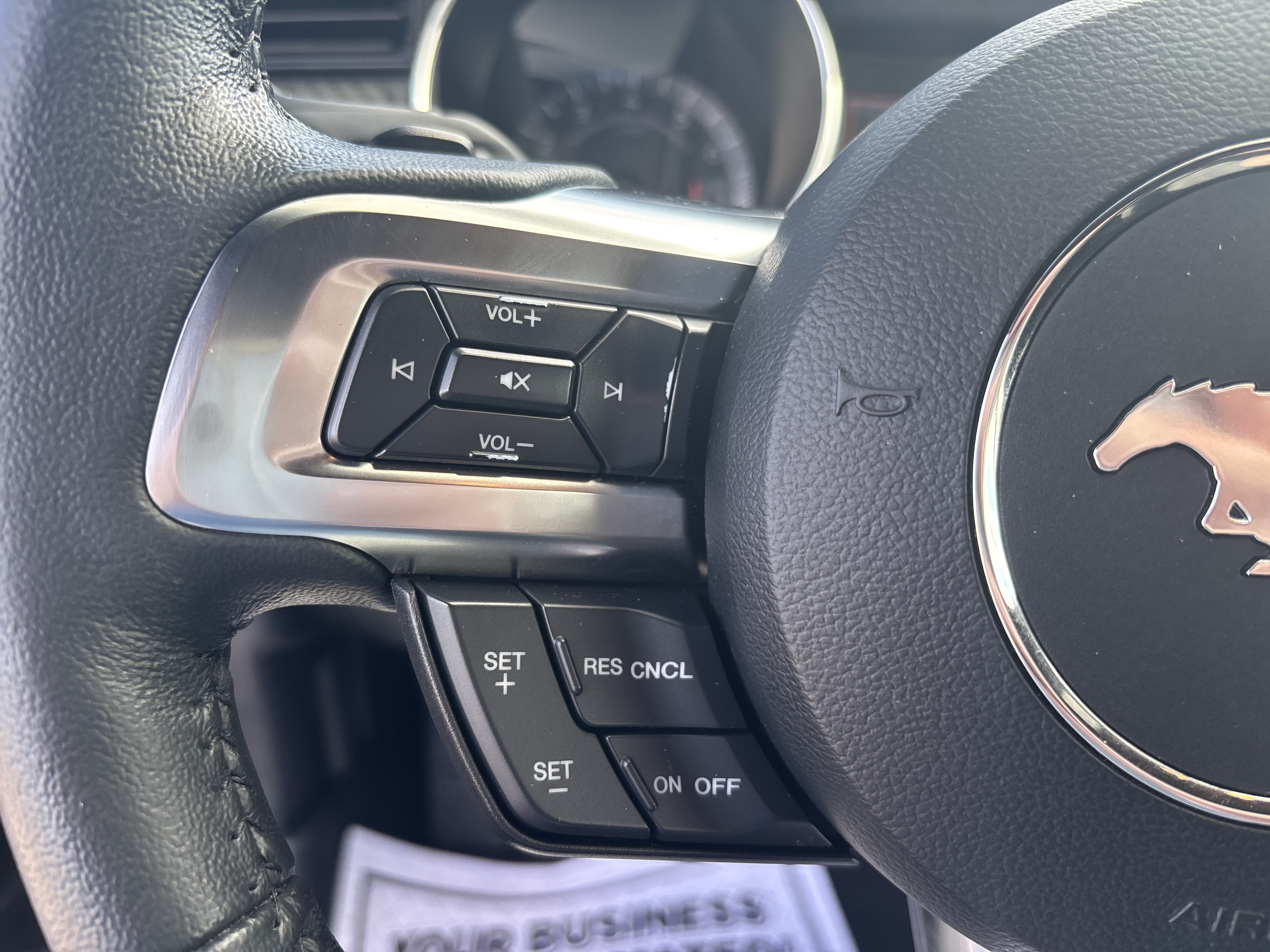 Used 2019 Ford Mustang Coupe RWD image 17