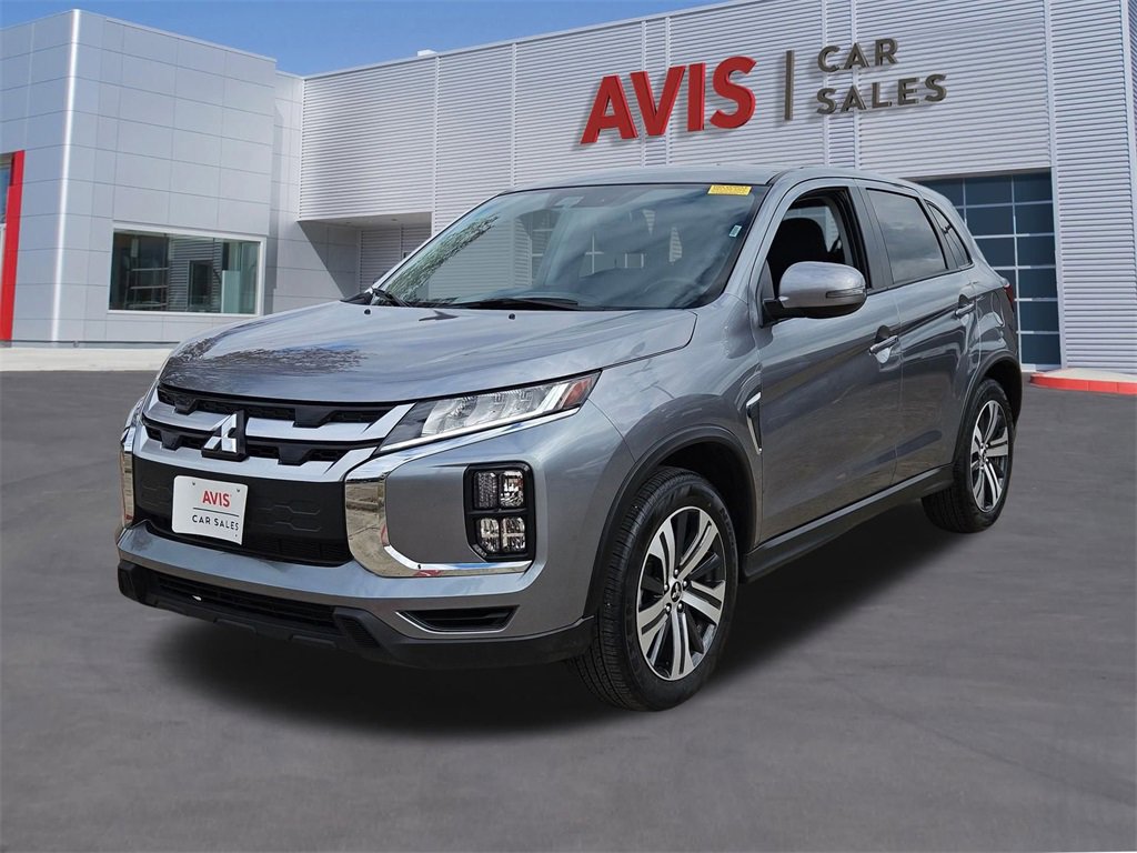 Used 2025 Mitsubishi Outlander Sport SE image 1