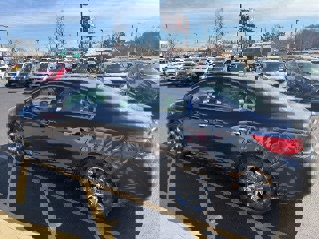 Used 2011 Buick LaCrosse CXL w/ Driver Confidence Package image 11