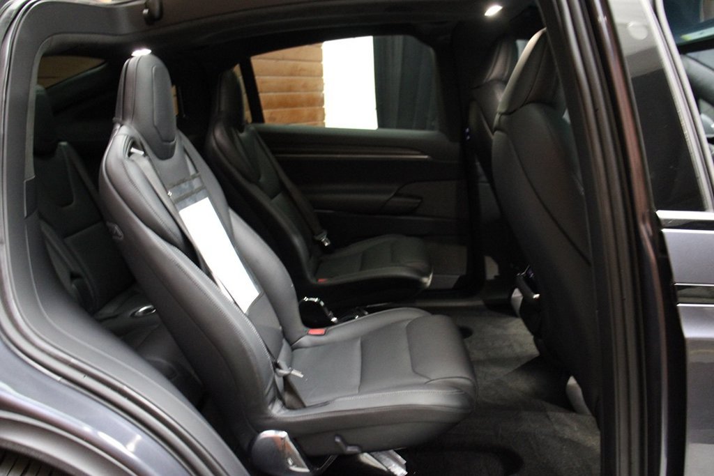 Used 2022 Tesla Model X Plaid AWD/4WD image 40