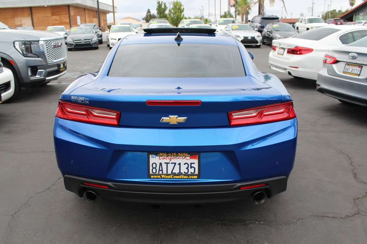 Used 2017 Chevrolet Camaro LT RWD image 6