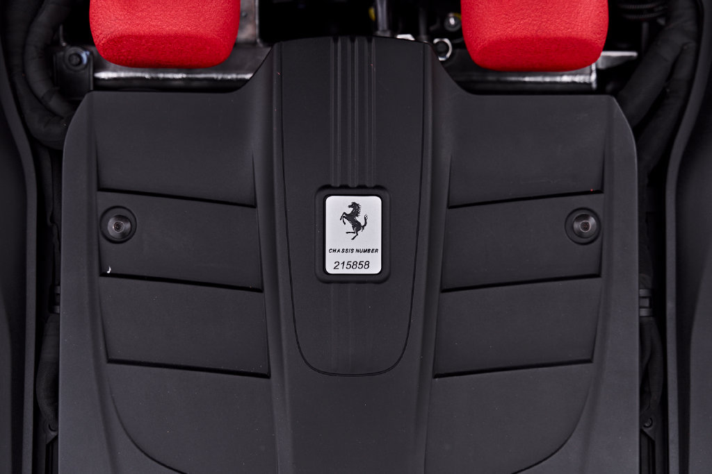Used 2016 Ferrari F12 Berlinetta RWD image 27