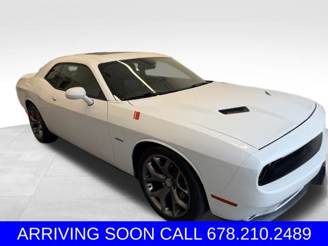 Used 2015 Dodge Challenger R/T Plus RWD image 1