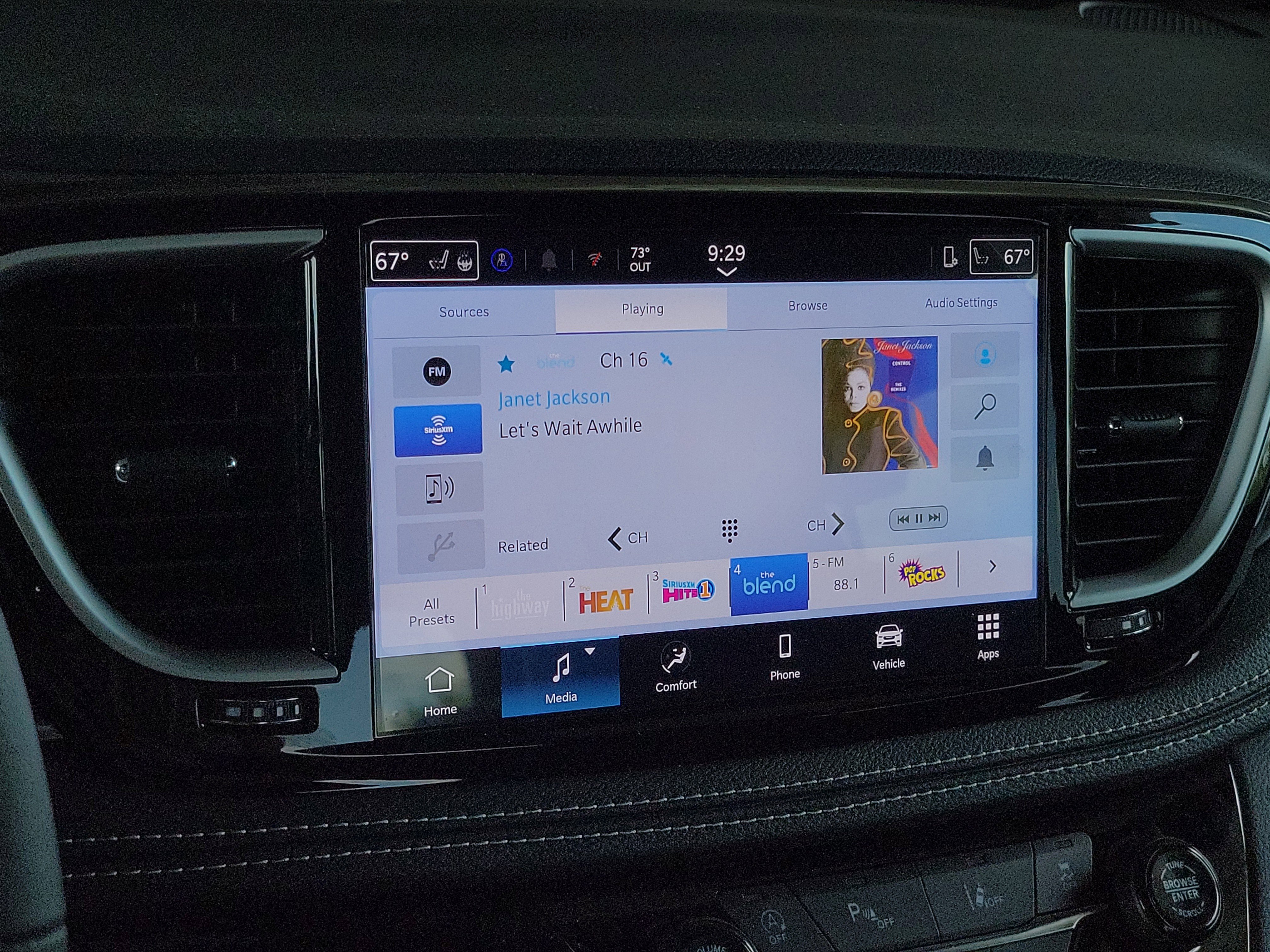 New 2026 Chrysler Pacifica Select w/ S Appearance Package FWD image 26