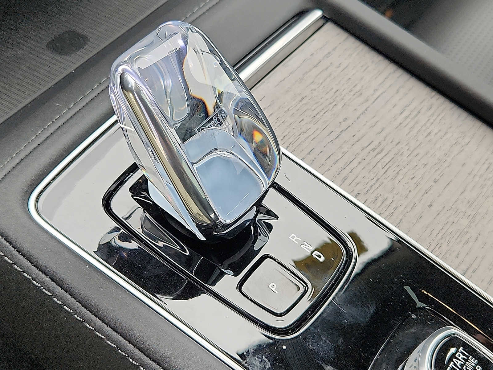 Used 2026 Volvo XC90 B6 Ultra w/ Protection Package Premier image 14