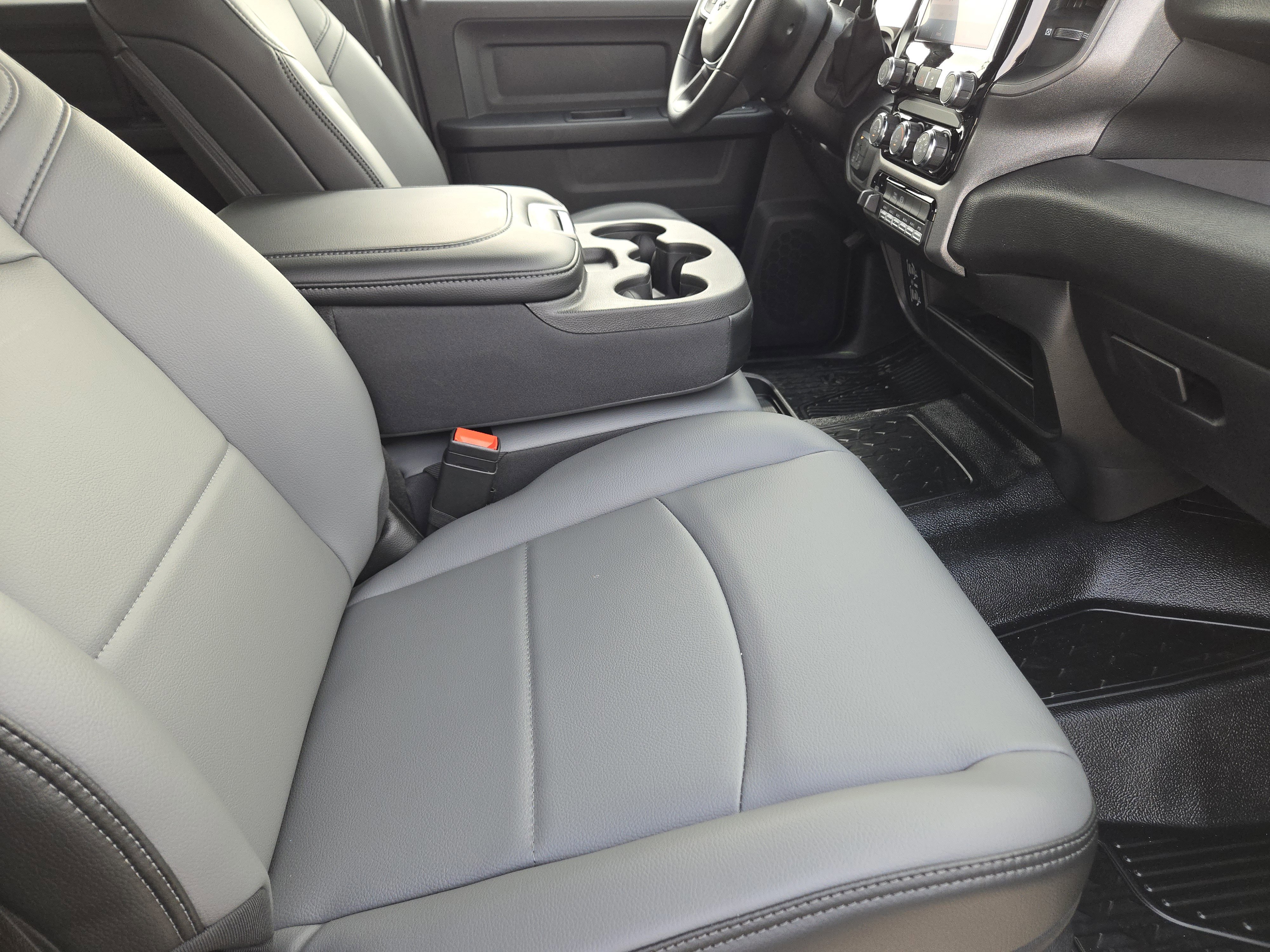 New 2026 RAM 5500 Tradesman image 12