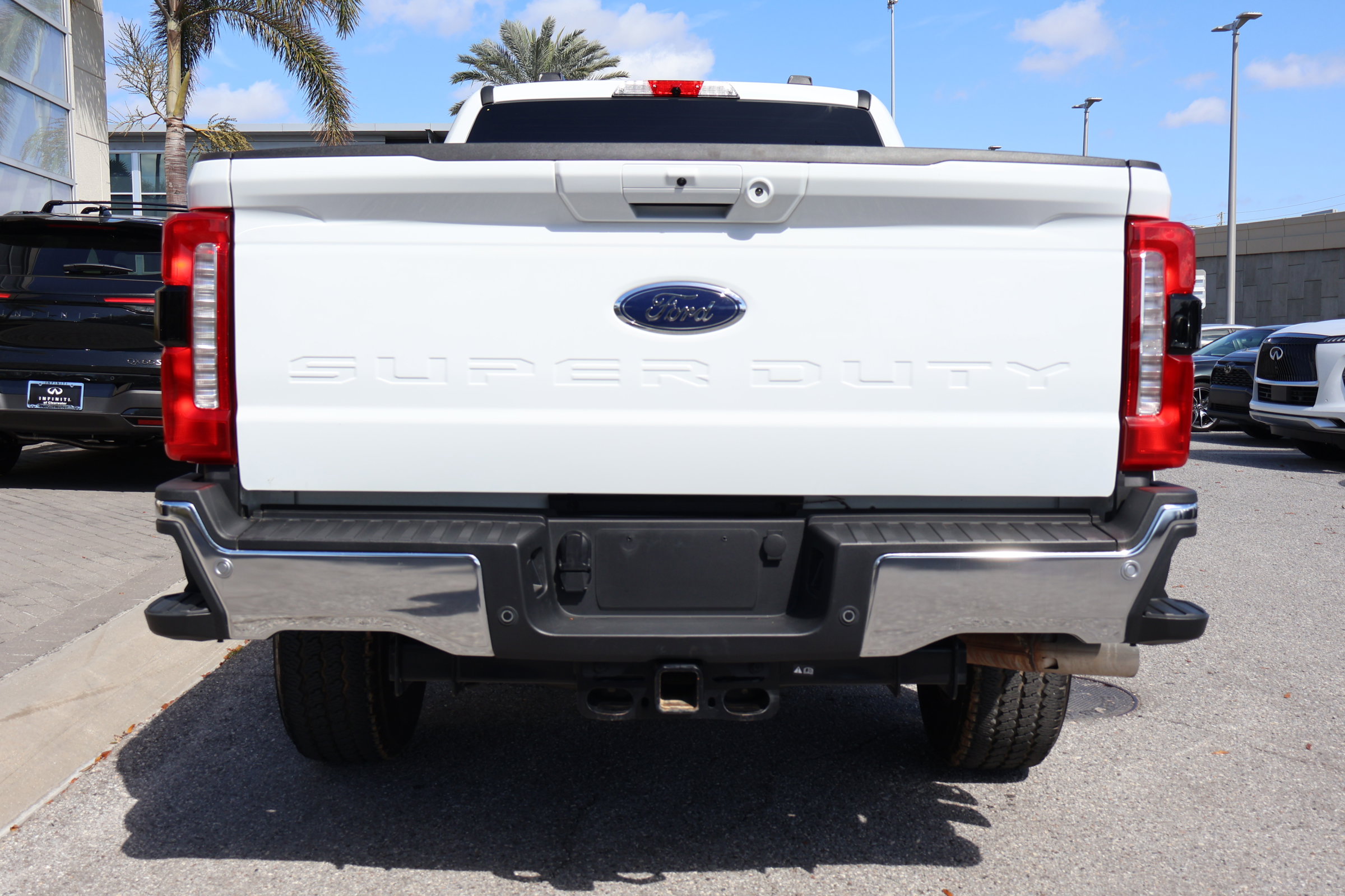 Used 2025 Ford F350 Lariat image 7