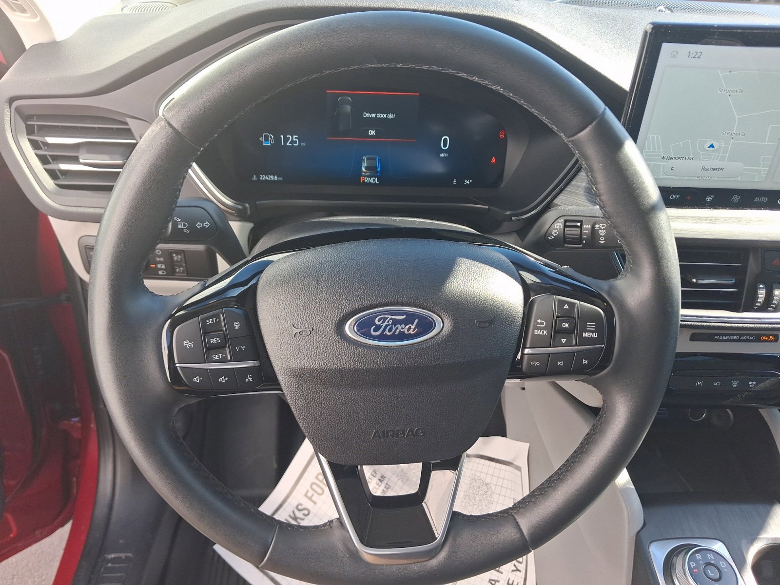 Used 2023 Ford Escape Platinum w/ Premium Technology Package image 18