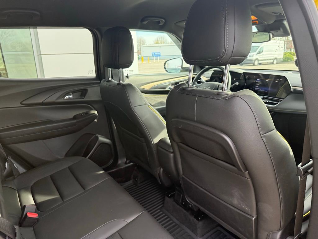 Used 2025 Chevrolet TrailBlazer ACTIV w/ Convenience Package image 23