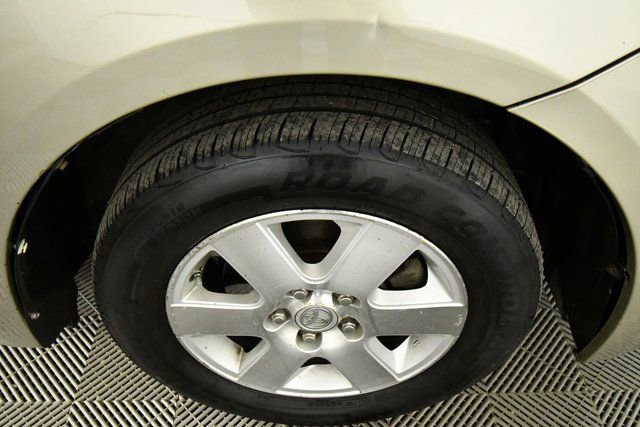 Used 2008 Toyota Sienna Sienna Passenger Van image 18
