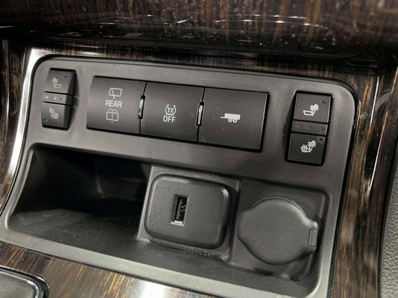 Used 2016 Chevrolet Traverse LT w/ Style and Technology Package image 30