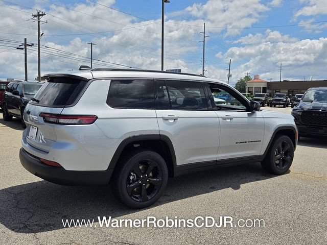 New 2026 Jeep Grand Cherokee L Limited RWD image 14