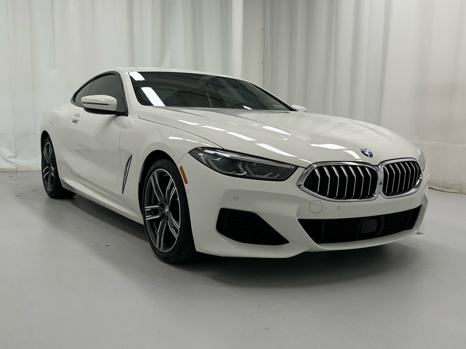 Used 2022 BMW 840i xDrive Coupe image 2