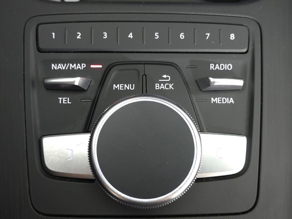 Used 2017 Audi A4 2.0T Premium Plus w/ Premium Plus Package image 27