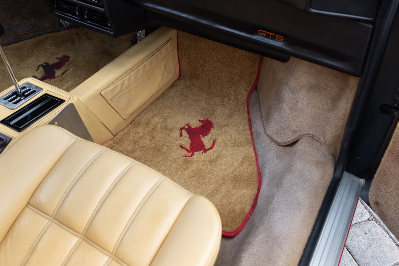 Used 1987 Ferrari 328 GTS RWD image 91