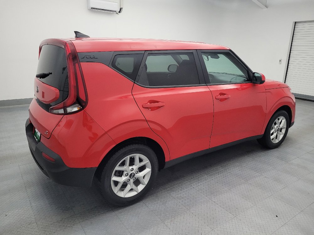 Used 2020 Kia Soul S FWD image 10