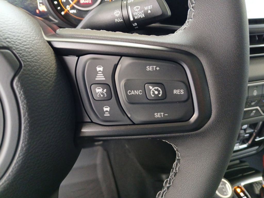 New 2026 Jeep Gladiator Sport AWD/4WD image 25