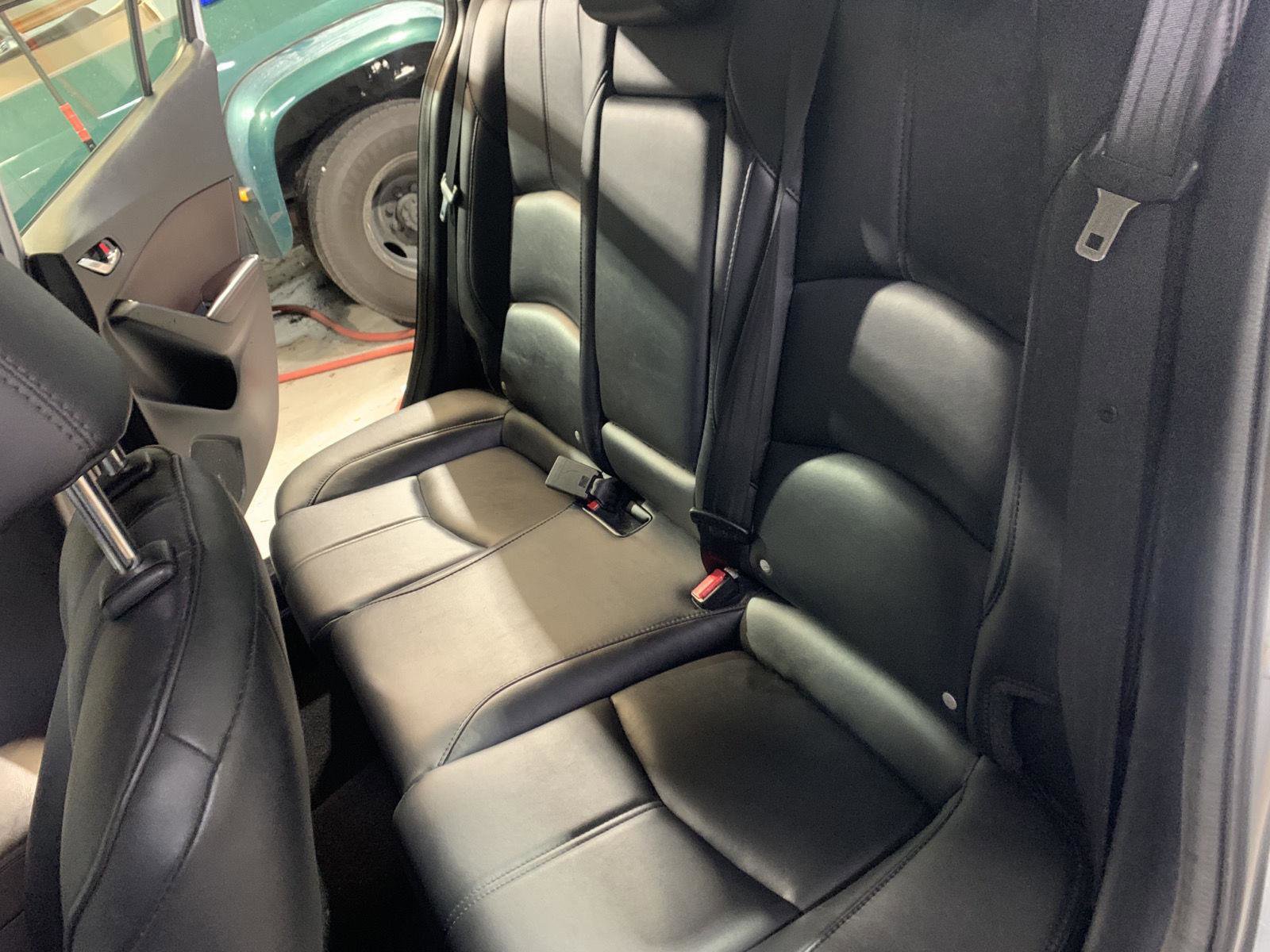 Used 2018 MAZDA MAZDA3 Touring image 33