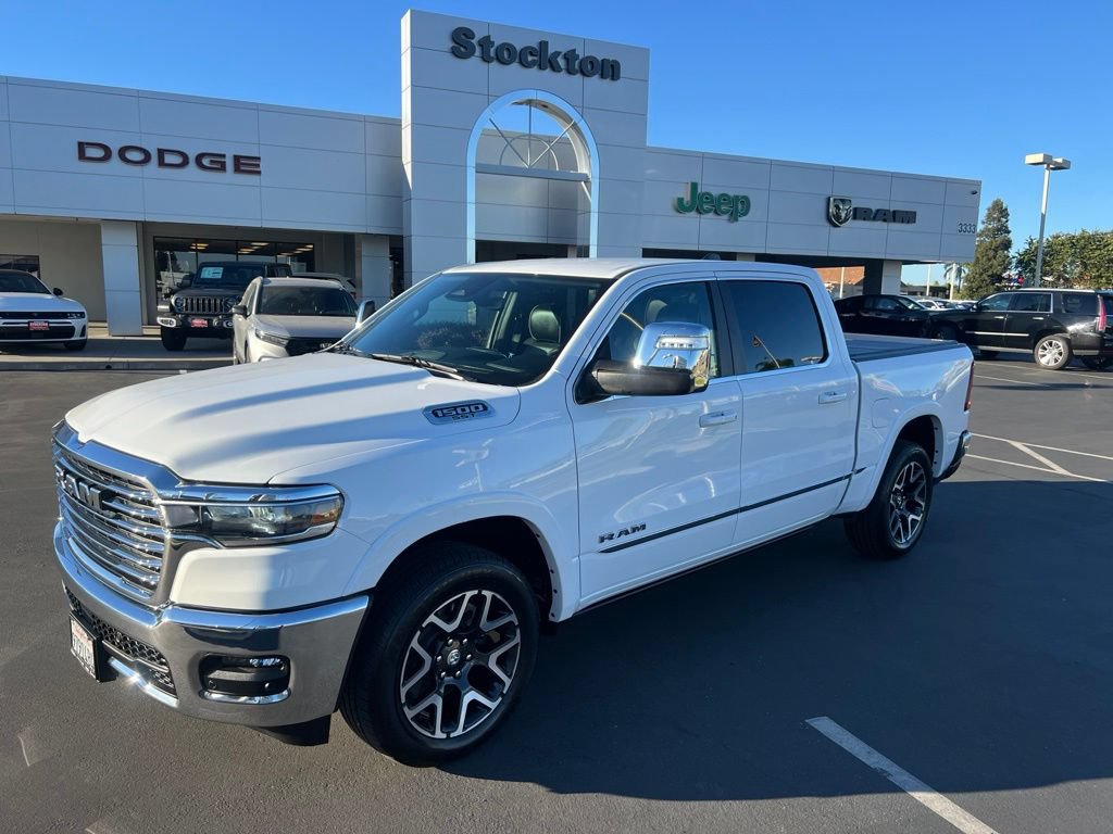 Used 2025 RAM 1500 Laramie w/ Trailer Tow Group AWD/4WD image 6