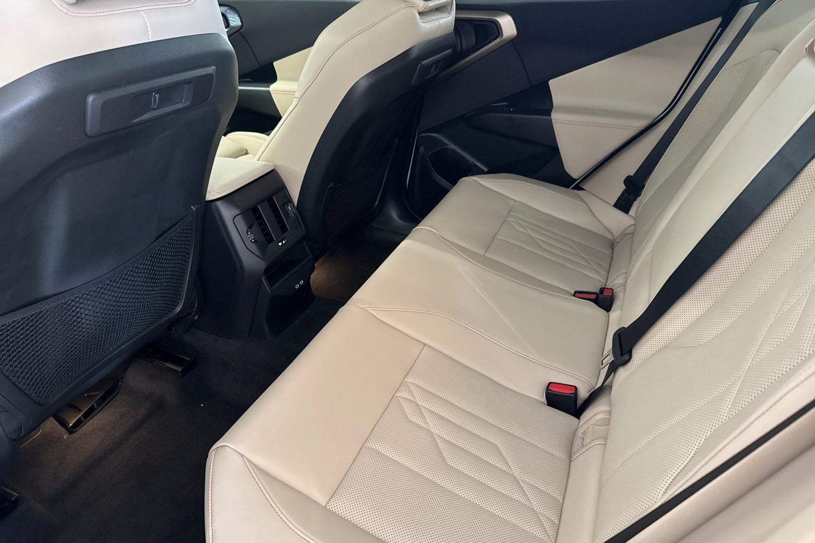 Used 2025 BMW X3 xDrive30i w/ Convenience Package image 13