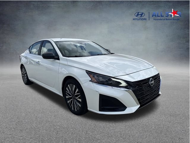 Used 2025 Nissan Altima 2.5 SV