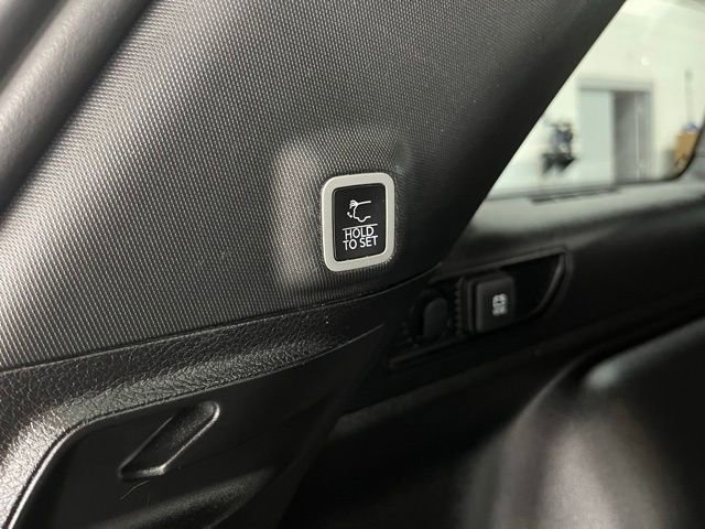 Used 2023 Jeep Grand Cherokee Altitude image 34