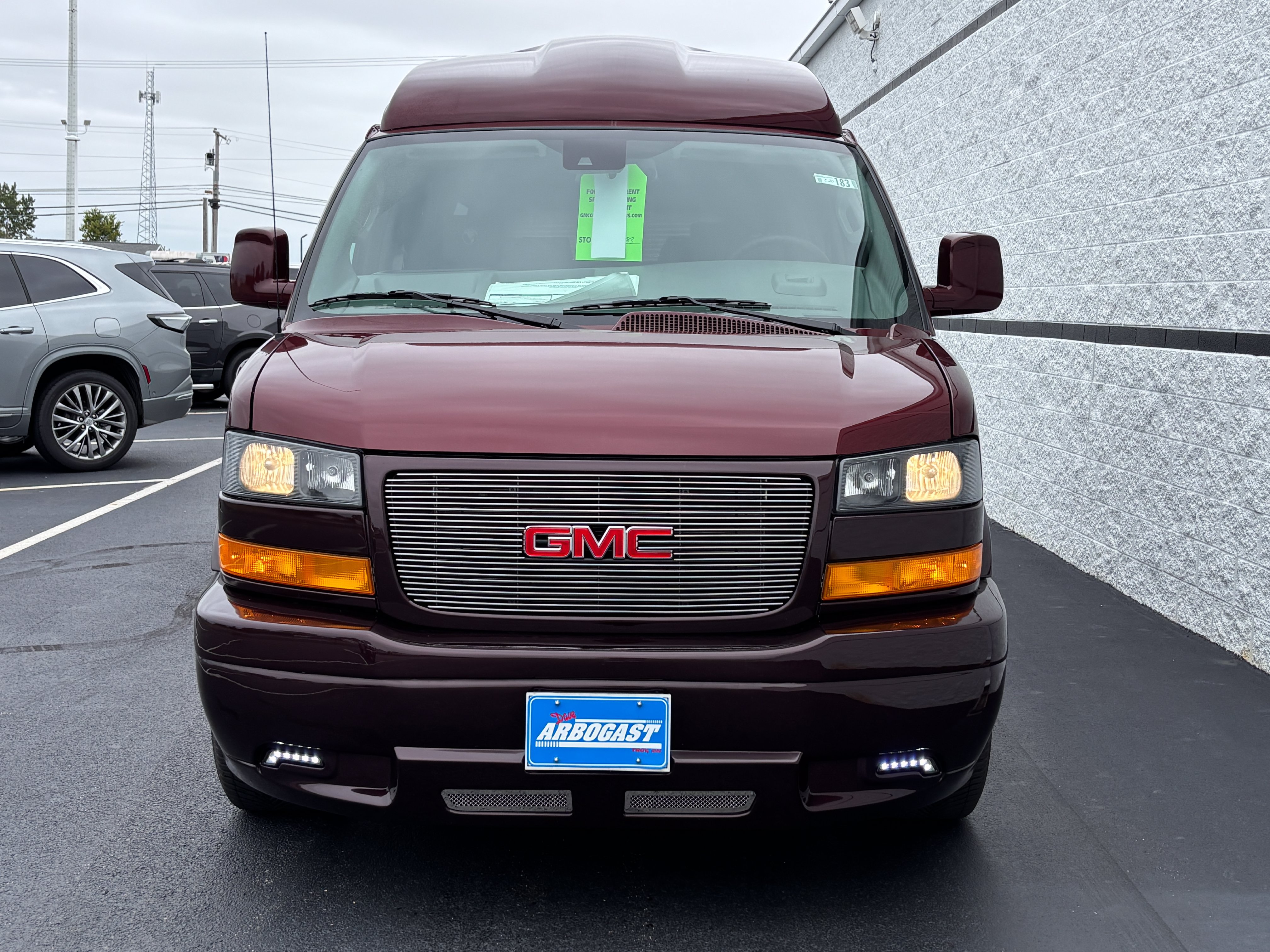 New 2026 GMC Savana 2500 w/ Driver Convenience Package RWD image 5