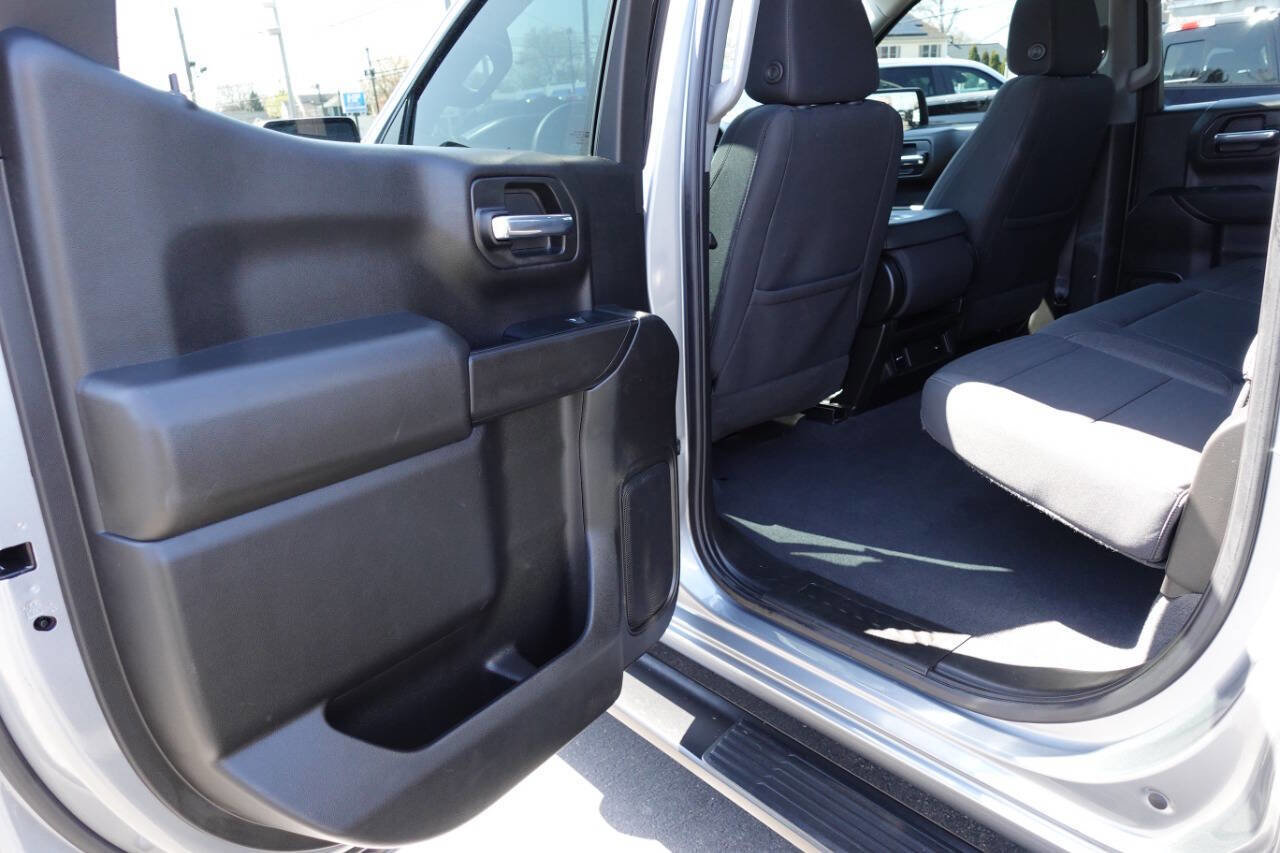 Used 2023 Chevrolet Silverado 1500 Custom w/ LPO, Dark Essentials Package image 20