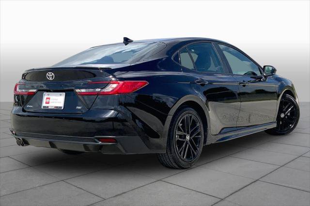 Certified 2025 Toyota Camry SE FWD image 13