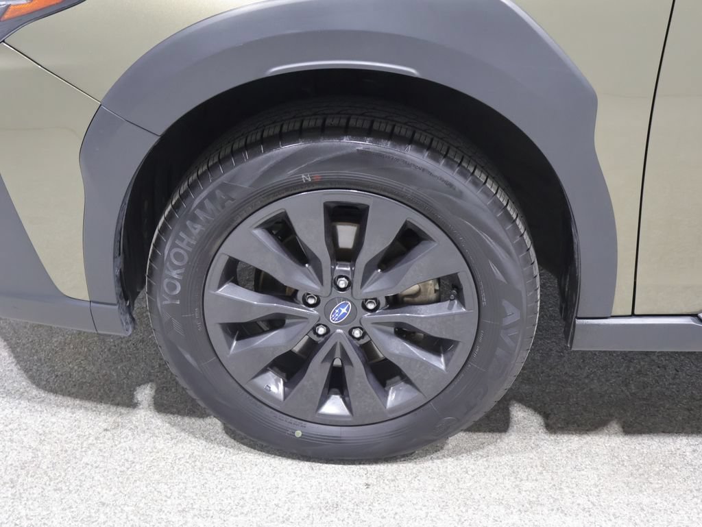 Used 2025 Subaru Outback Onyx Edition AWD/4WD image 8