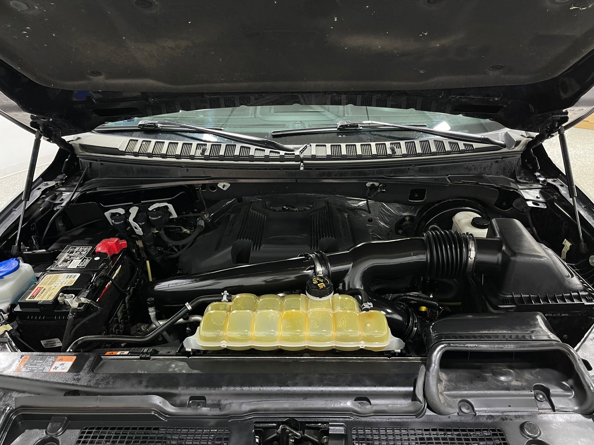 Used 2021 Ford Expedition Max Limited AWD/4WD image 27