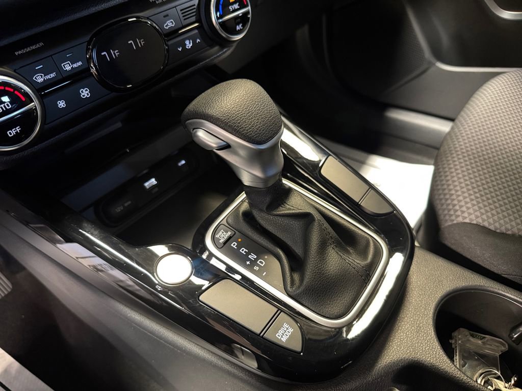 Used 2023 Kia Soul S FWD image 21