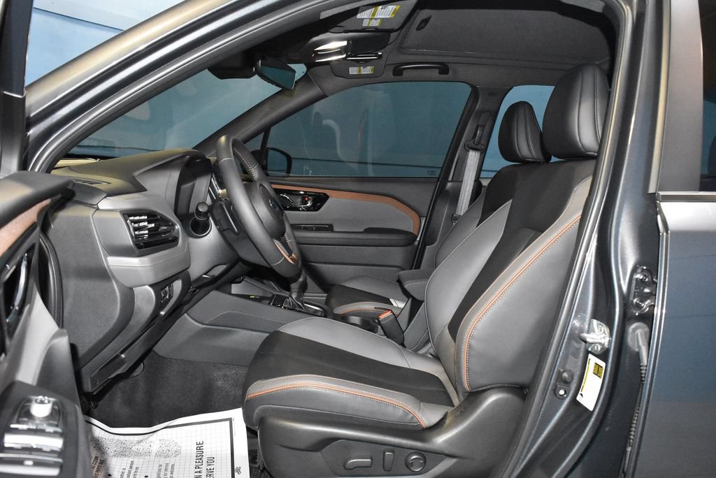 Used 2025 Subaru Forester Sport AWD/4WD image 6