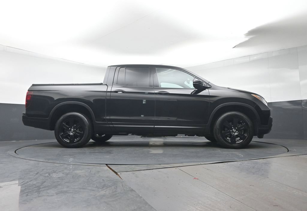 Used 2017 Honda Ridgeline Black Edition image 32