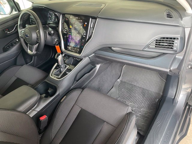 Used 2020 Subaru Outback Premium AWD/4WD image 17