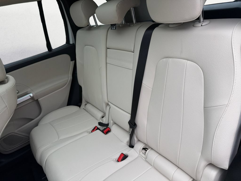 Certified 2025 Mercedes-Benz GLB 250 image 13