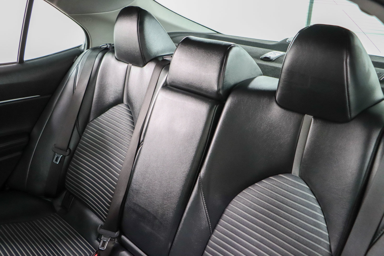 Used 2024 Toyota Camry SE FWD image 24