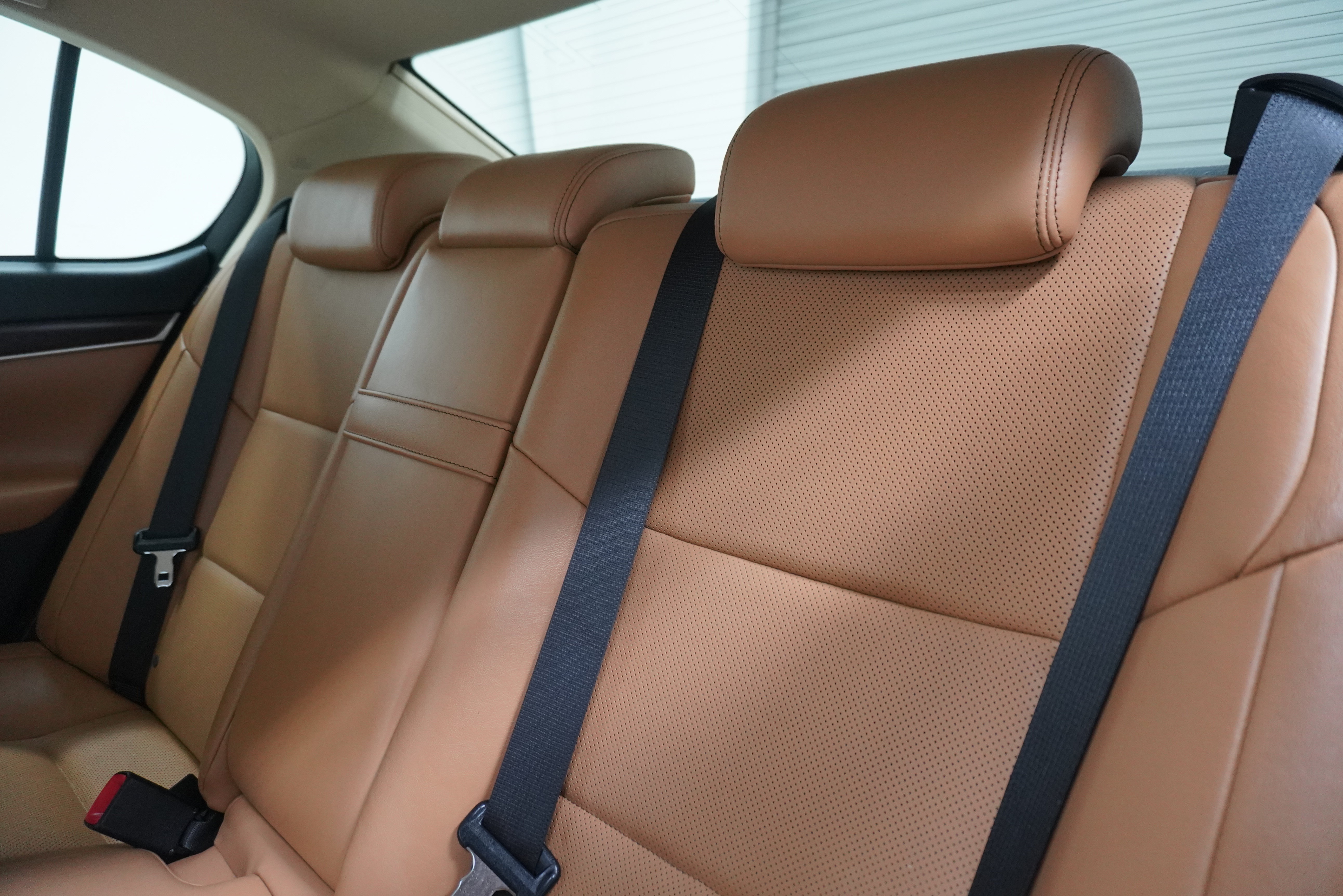 Used 2013 Lexus GS 350 w/ Premium Pkg RWD image 13