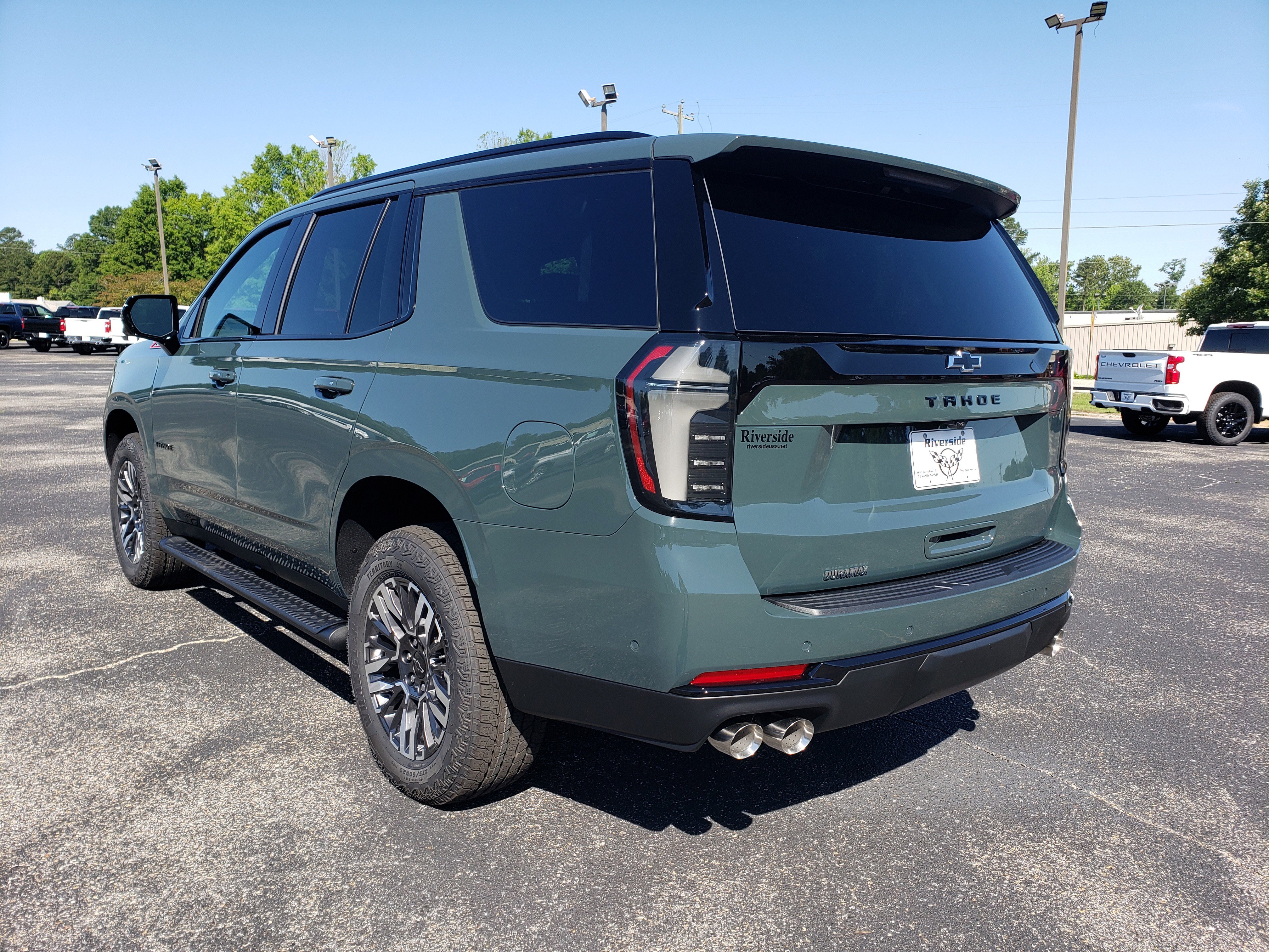 New 2026 Chevrolet Tahoe Z71 w/ Comfort Package AWD/4WD image 4
